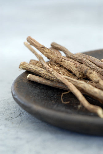 natural brightener: licorice root