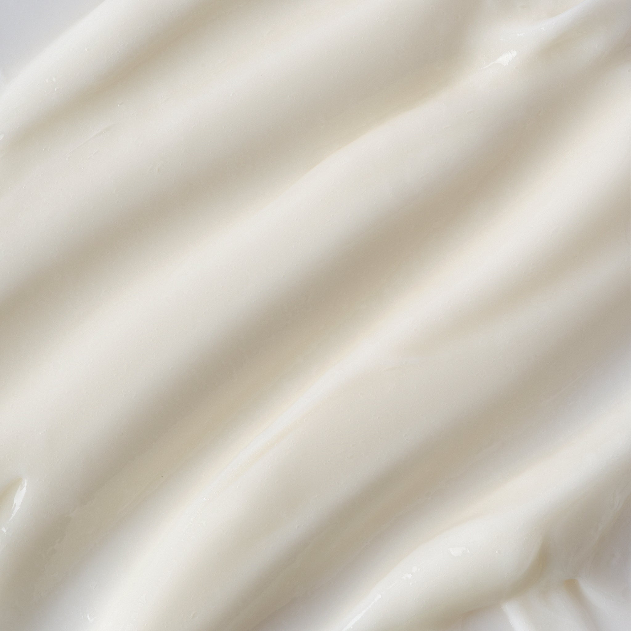 smooth glossy serum jasmine